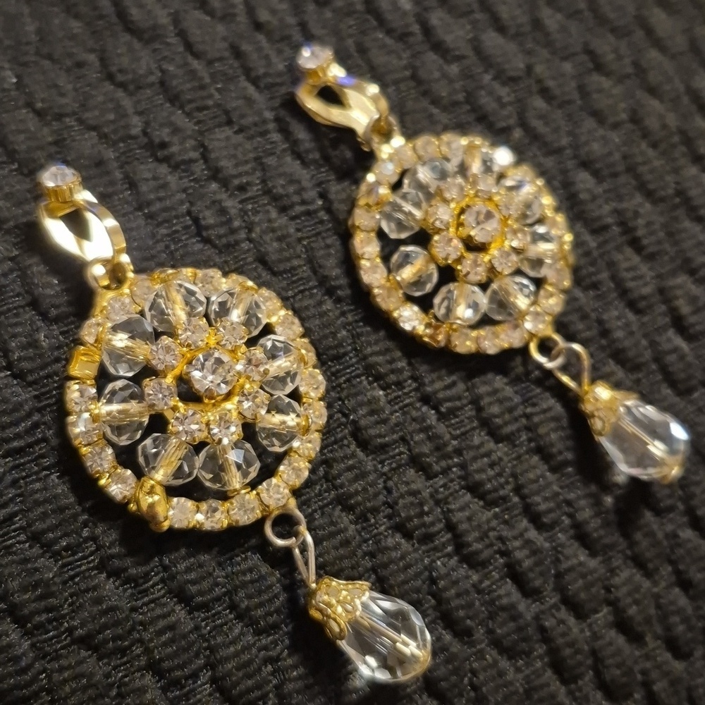 Elegant Gold with Rhinestone Dangle Clip On Earrings - Picture 3 of 7